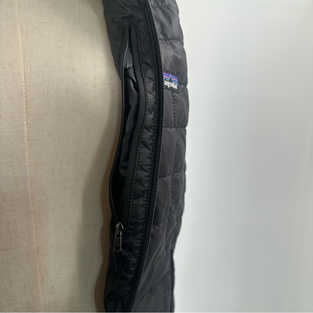 NWT Patagonia Nano Puff Black Quilted Women's Insulated Vest Medium - Picture 9 of 16